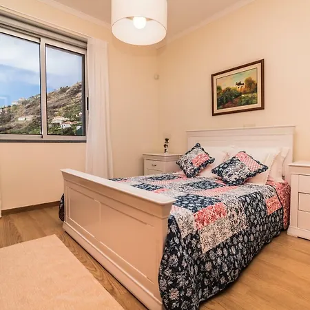 Pink House - Tabua 度假居 *