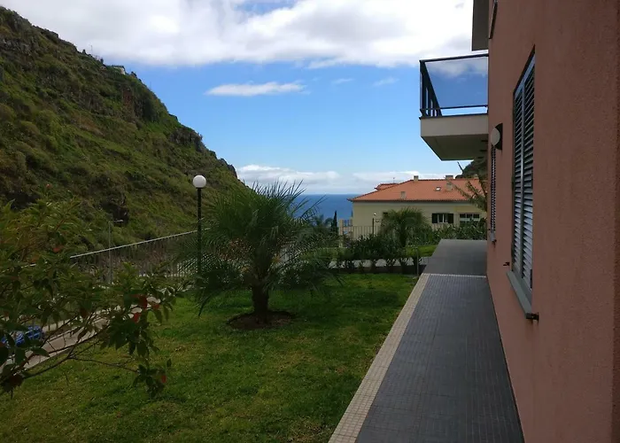 Pink House - Tabua *