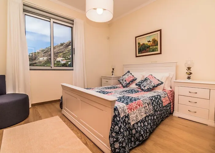 Pink House - Tabua Semesterbostad *