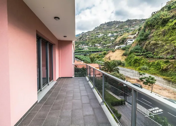 Pink House - Tabua *