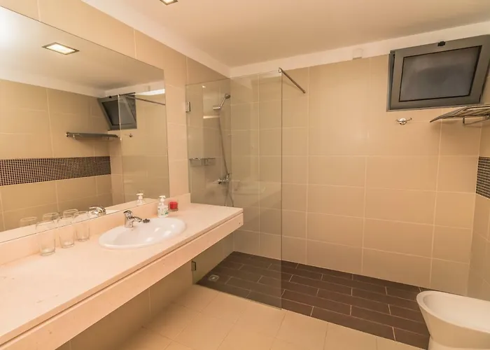 Pink House - Tabua *